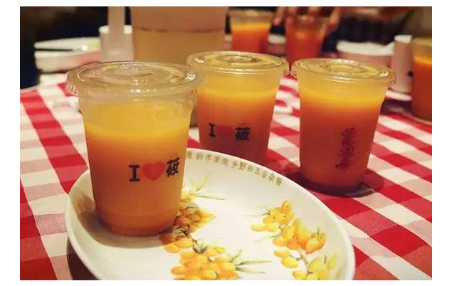 他們推了款國(guó)臺(tái)味的雞尾酒 餐飲企業(yè)的飲品還可以這么玩？|餐飲界