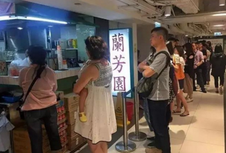 小店火爆65年，每日賣茶逾千杯，卻婉拒所有商業(yè)合作？
