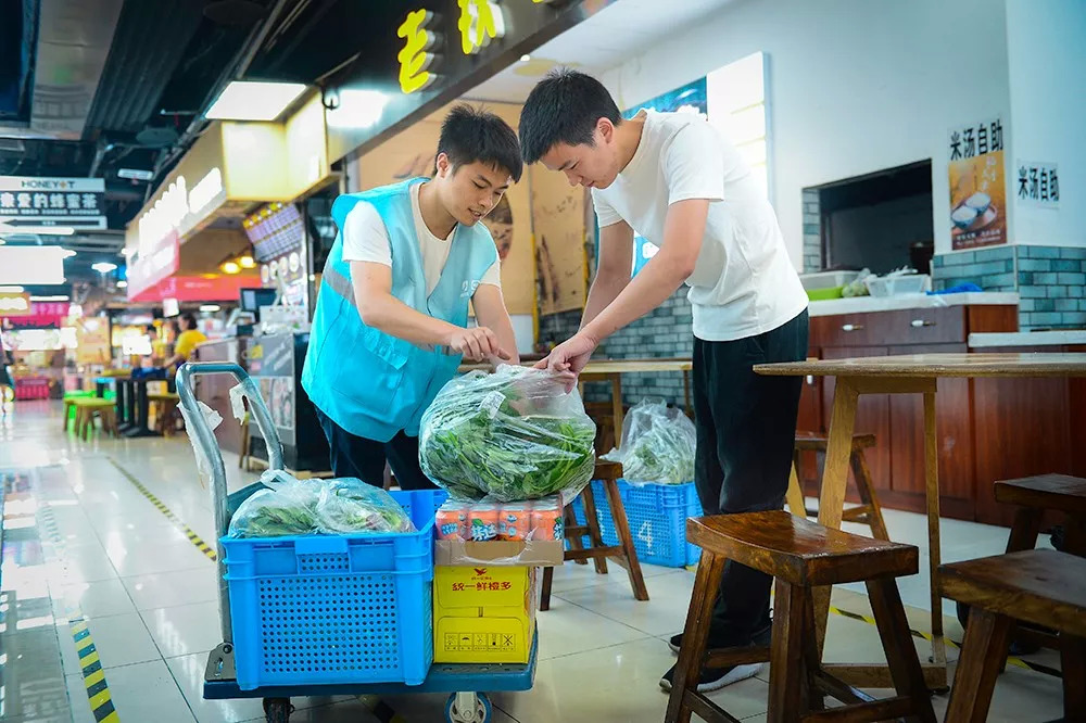 起早貪黑道不完的辛酸，破解采購難題新餐飲都在研究這1招 | 餐見