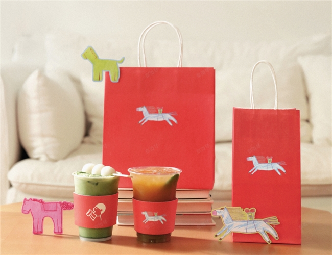 喜茶合作“小馬”馬思純，一起畫馬開啟馬年靈感