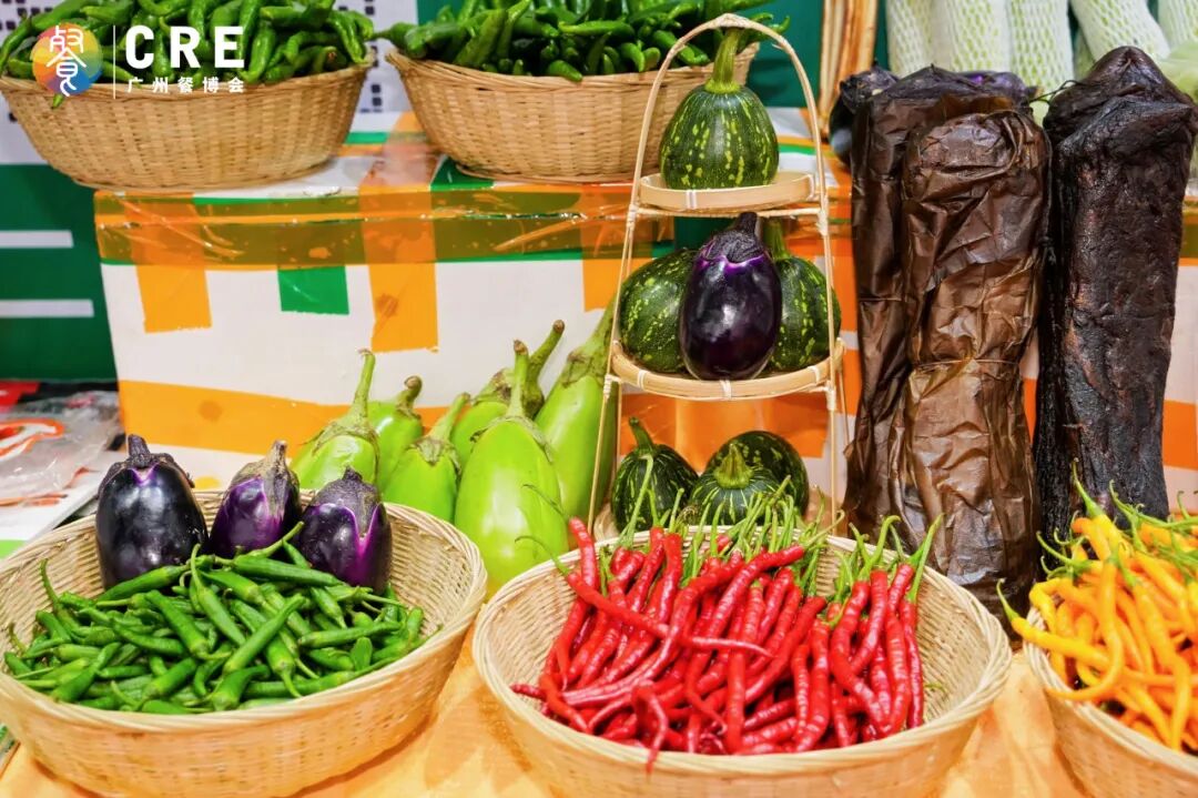 接連斬獲多項大獎，曼玲粥成為“獎項收割機”|餐飲界